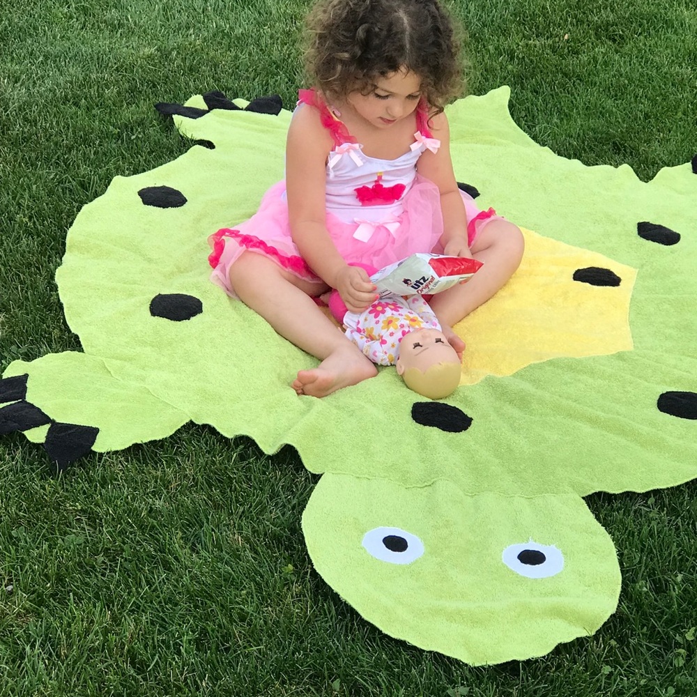 Turtle towel for all ages